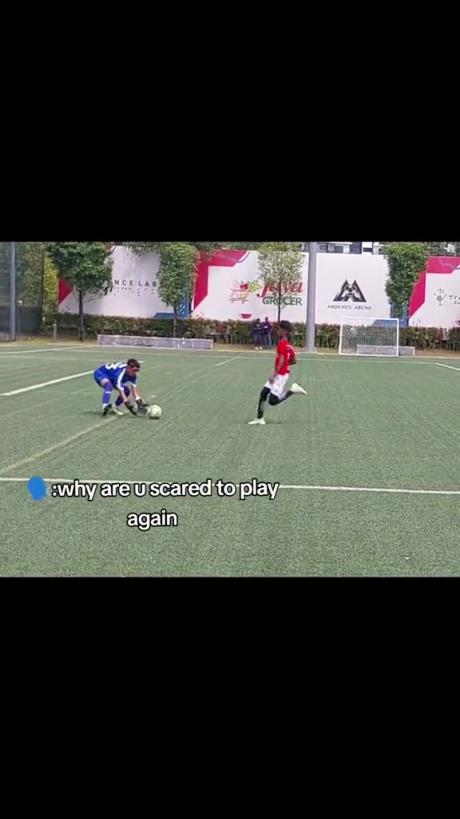 惡劣！這孩子可以終身禁止踢足球了