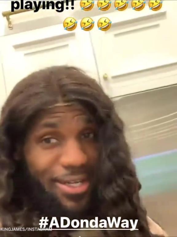 越看越炸裂！女裝老詹震驚眾人